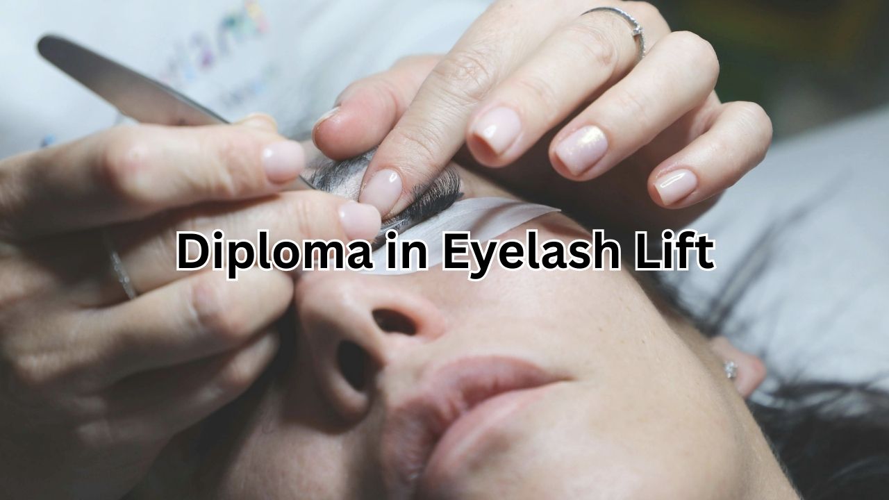 Diploma in Eyelash Lift